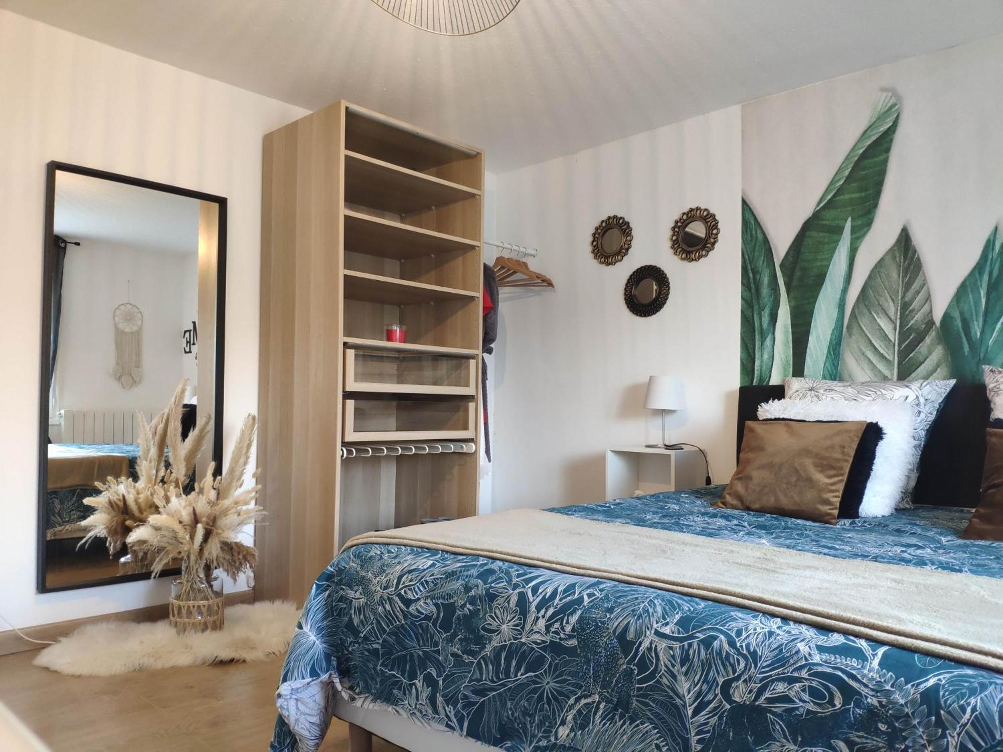 La Tourelle Suite Cosy Entre Vignoble Aixois Et Luberon Le Puy-Sainte-Réparade エクステリア 写真